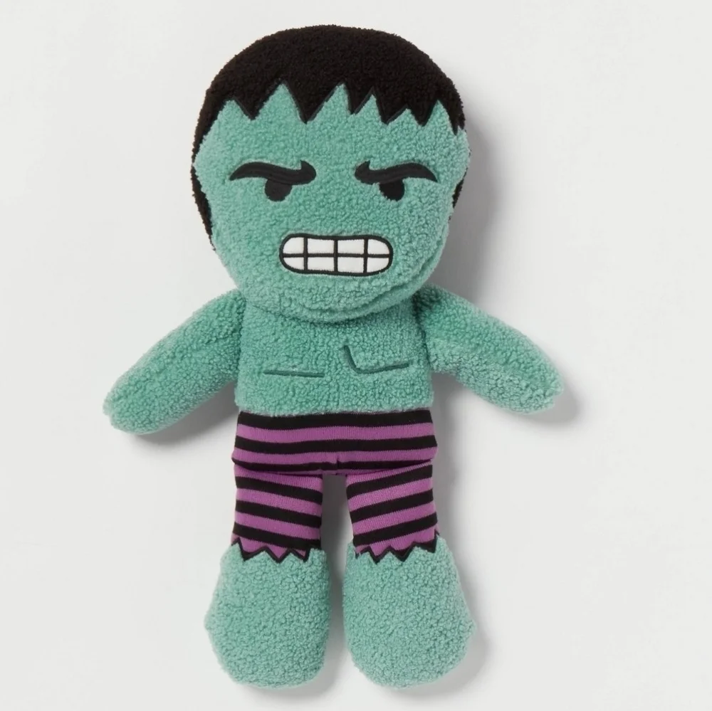 New Target Christmas Pillowfort Marvel comics Hulk Kids Pillow Buddy / plush toy